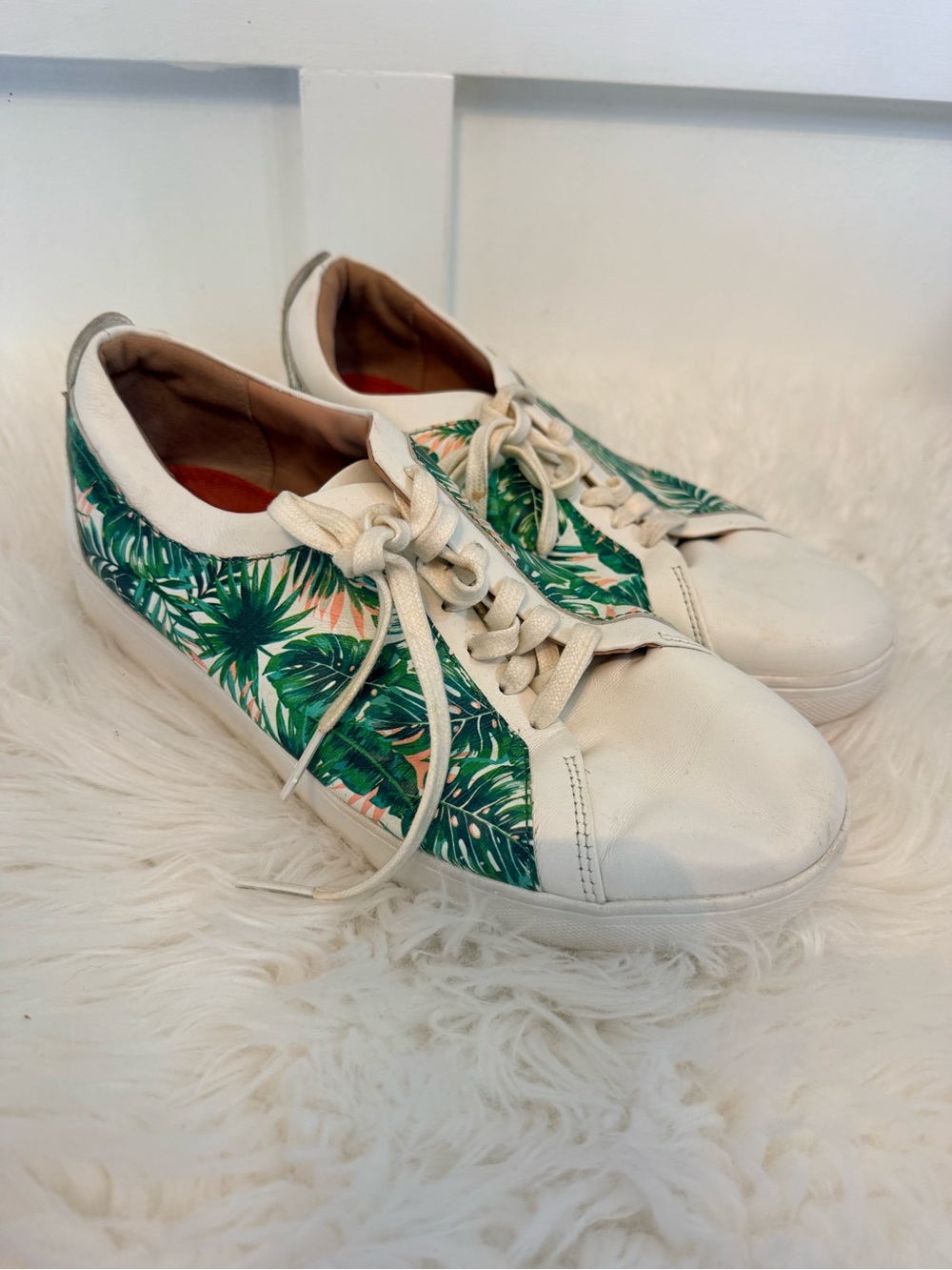 💫2/$25 • FitFlop Women's Rally Jungle Print Sneakers